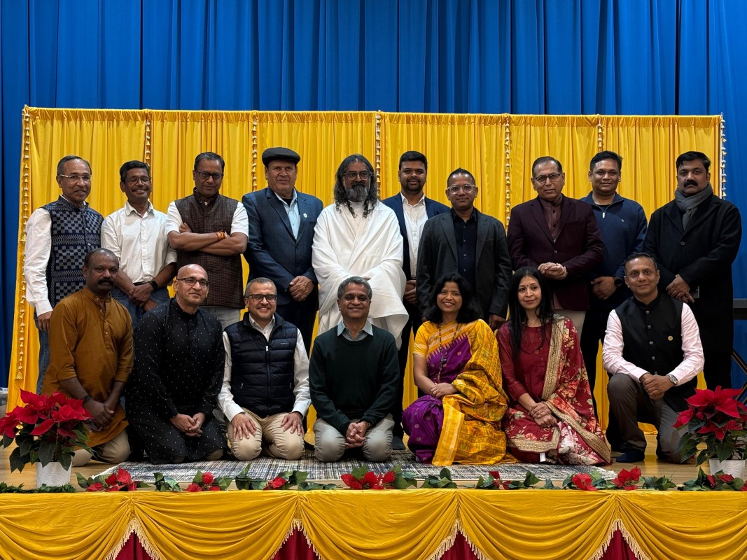 VUF Office Bearers’ Visit to the U.K. ✨ Special Presence at the Satsang of Brahmarishi Mohanji