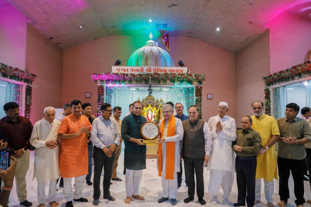 Honorable Union Minister Shri Ashwini Vaishnaw Ji visited Vishv Umiyadham
