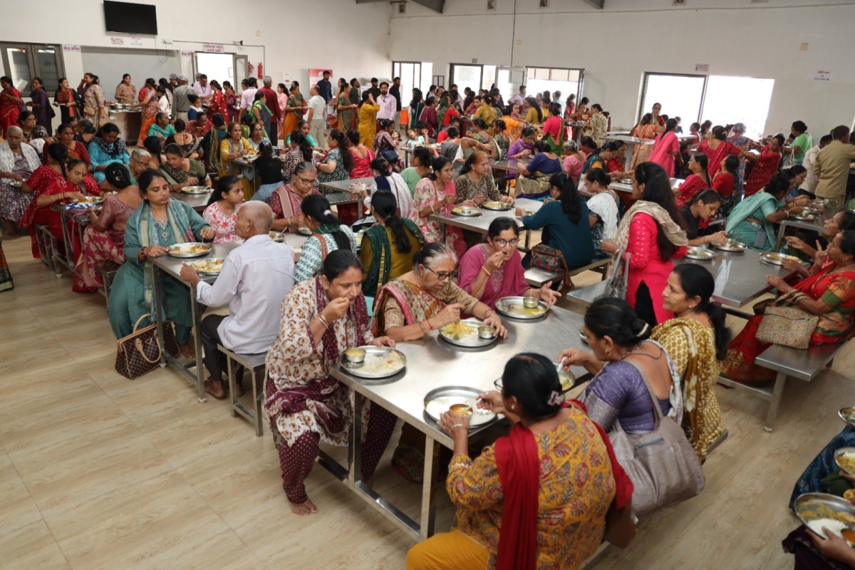 Sabarkantha Dist. Mahila Sangathan & Yuva Mahila Sangathan Visit to Vishv Umiyadham