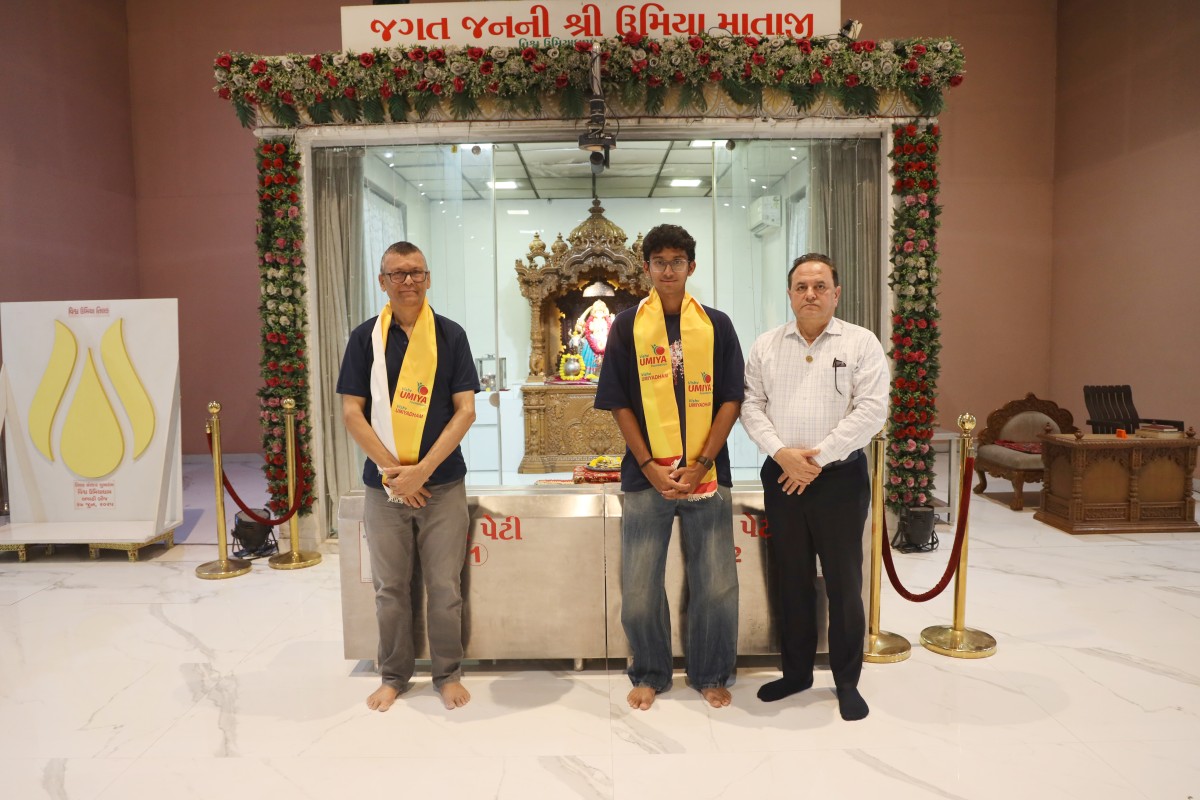 Kavya Patel visited Vishv Umiyadham, Ahmedabad - Gujarat’s rising cricket star