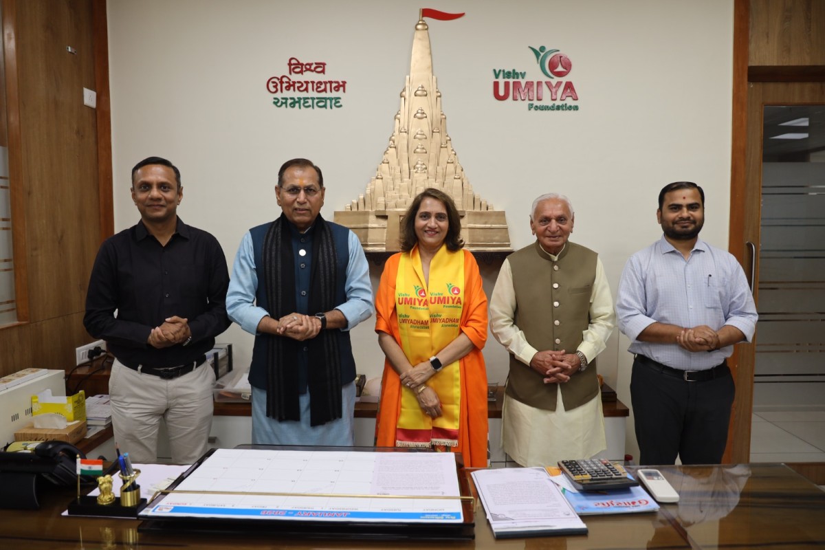 Mayor of Harrow (UK), Cllr Anjana Patel Visited Vishv Umiyadham, Ahmedabad